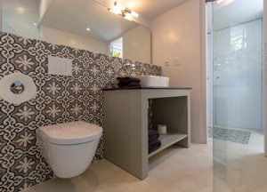 Tegels Kiezen voor je Badkamer Renovatie: Wat Zijn de Opties?