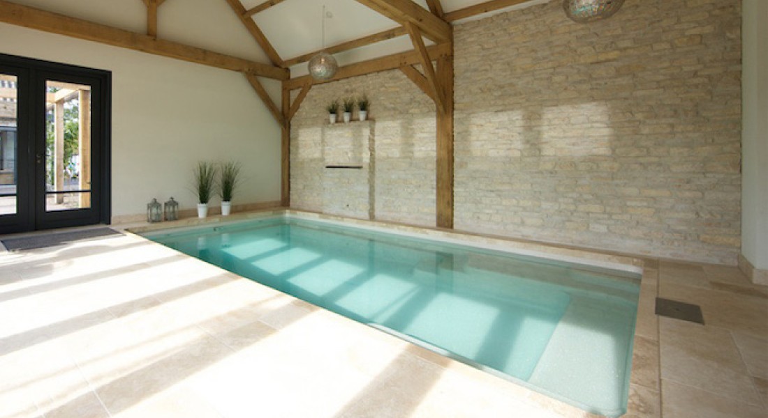 Binnenzwembad of buitenzwembad: wat kies je?