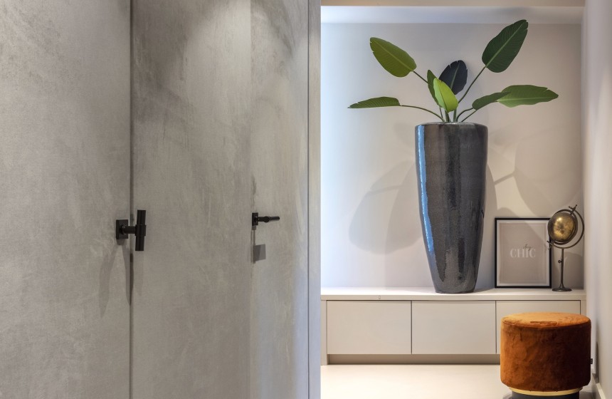 EXCLUSIEVE WAND- EN VLOERAFWERKING