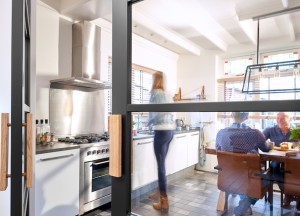 Houten deuren met industriële look - 