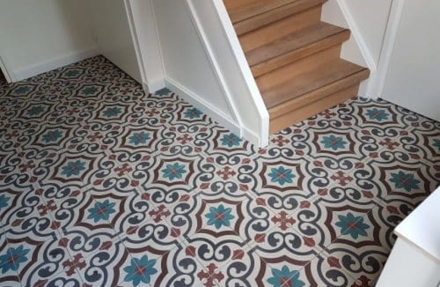 SPECIALIST IN PORTUGESE TEGELS