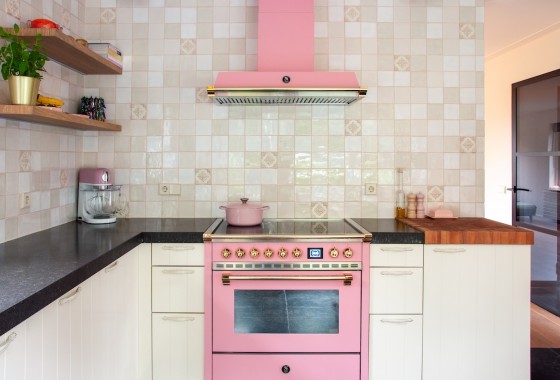 Koken in kleur met een uitgesproken fornuis