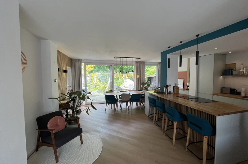 Foto - Interieurontwerp jaren 70 hoekwoning