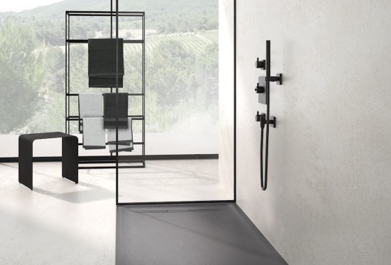 Van ligbad naar ruime inloopdouche, zonder grote verbouwing - Geberit