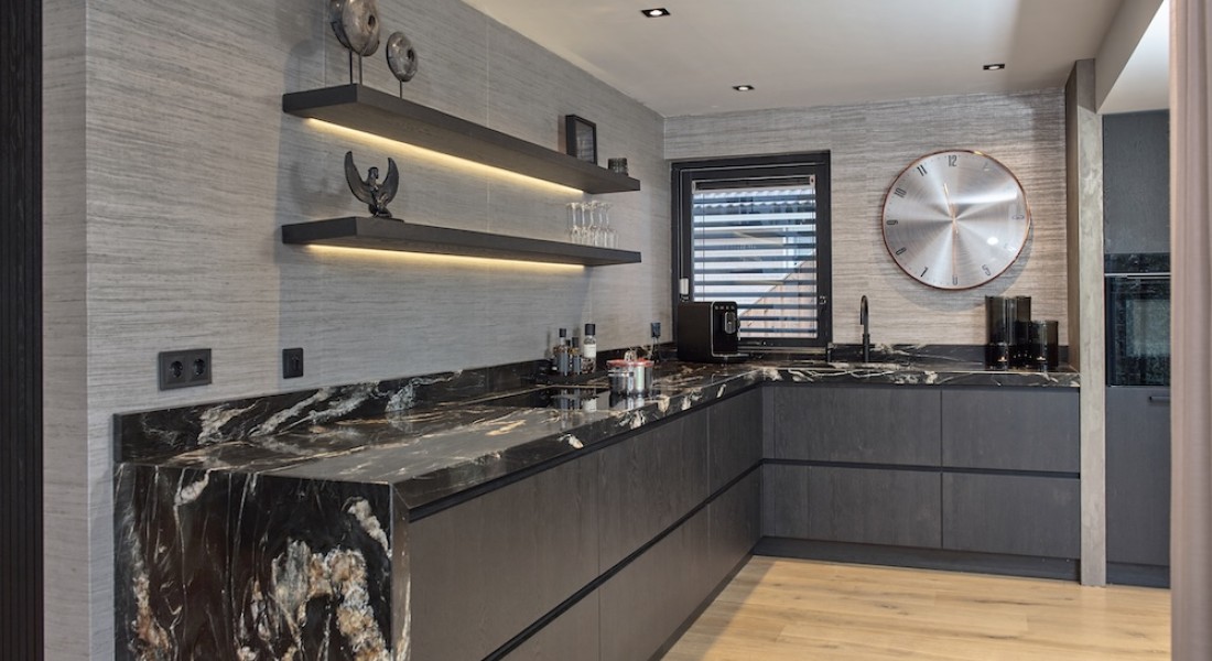 Nieuwe keuken of keukenrenovatie: wat is in jouw situatie slimmer?