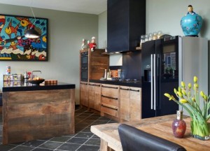 Greeploos, mat of houtlook? Zo kies je keukenfronten die mooi blijven