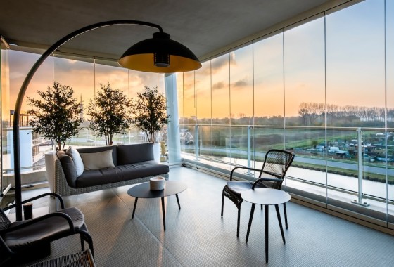 Architectuur die doorloopt tot op het balkon