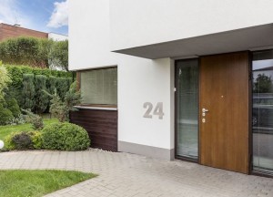 Luxe uitstraling met grote huisnummers - 