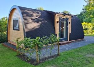 Tuinkantoor in je tuin: dé slimme werkplek voor focus, comfort en productiviteit - Ticra Outdoor, Wellness en Glamping