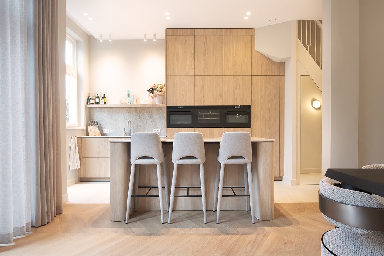 Licht eiken designkeuken | Kitchenstudio