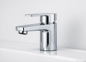 Kraan vervangen? Zo pak je het aan (of besteed je het uit)