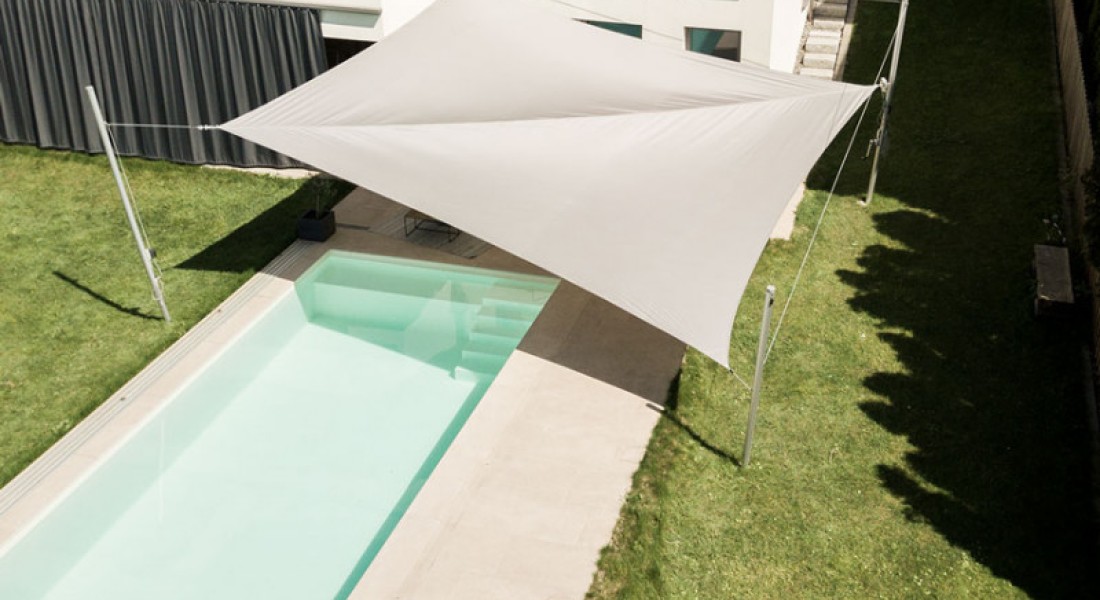 FlexZ oprolbaar schaduwdoek- betaalbaar alternatief voor dure oprolsystemen