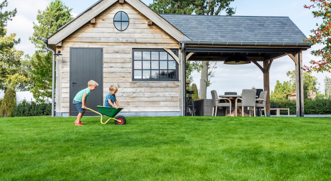 Met een supergroen gazon de lente in!