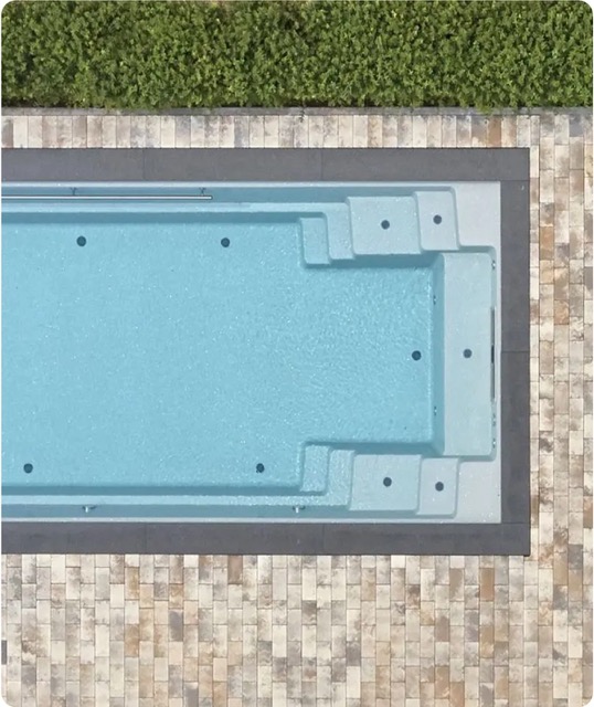 Vantage: zelfreinigend zwembad | Compass Pools