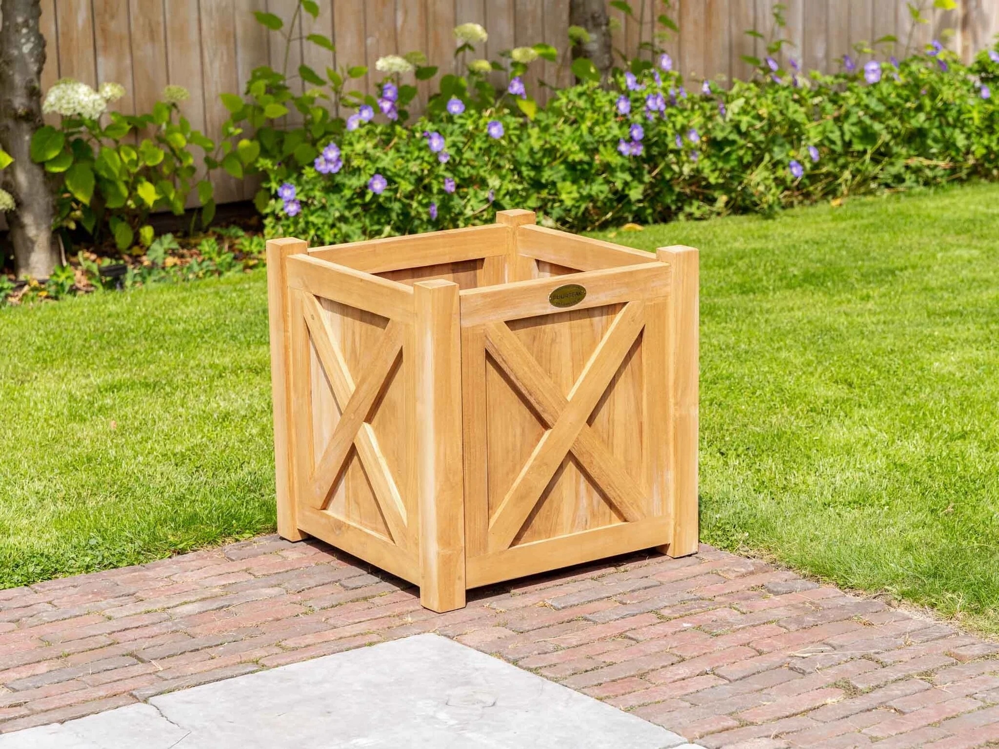 Plantenbak met kruis | Puurteak