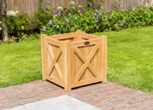 Maak je tuin lenteklaar met teakhouten tuinmeubelen - 