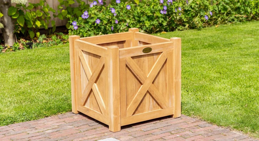 Maak je tuin lenteklaar met teakhouten tuinmeubelen