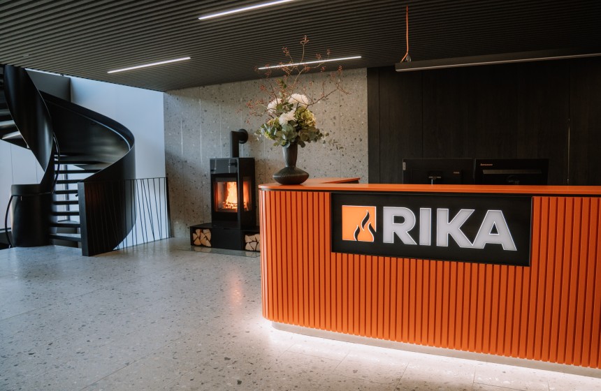 HOUT-, PELLET EN COMBIKACHELS