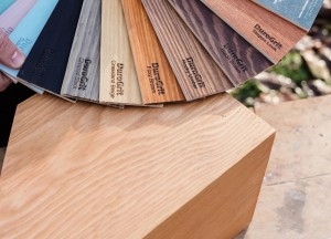 Zo blijven jouw houten tuinmeubelen het mooist