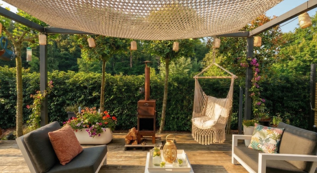 ZONZ introduceert macramé schaduwdoeken voor een sfeervol terras