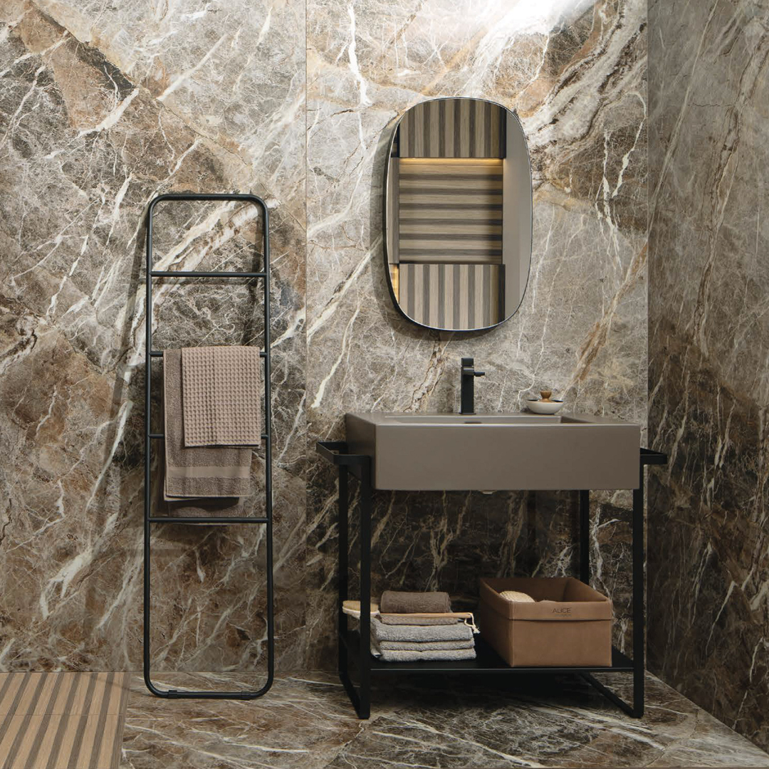 Magnum | Douglas & Jones