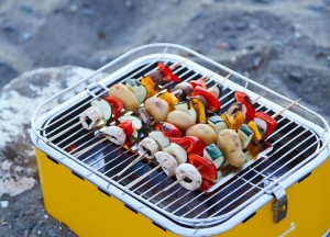 Gezellig samen eten met de tafelbarbecue - 
