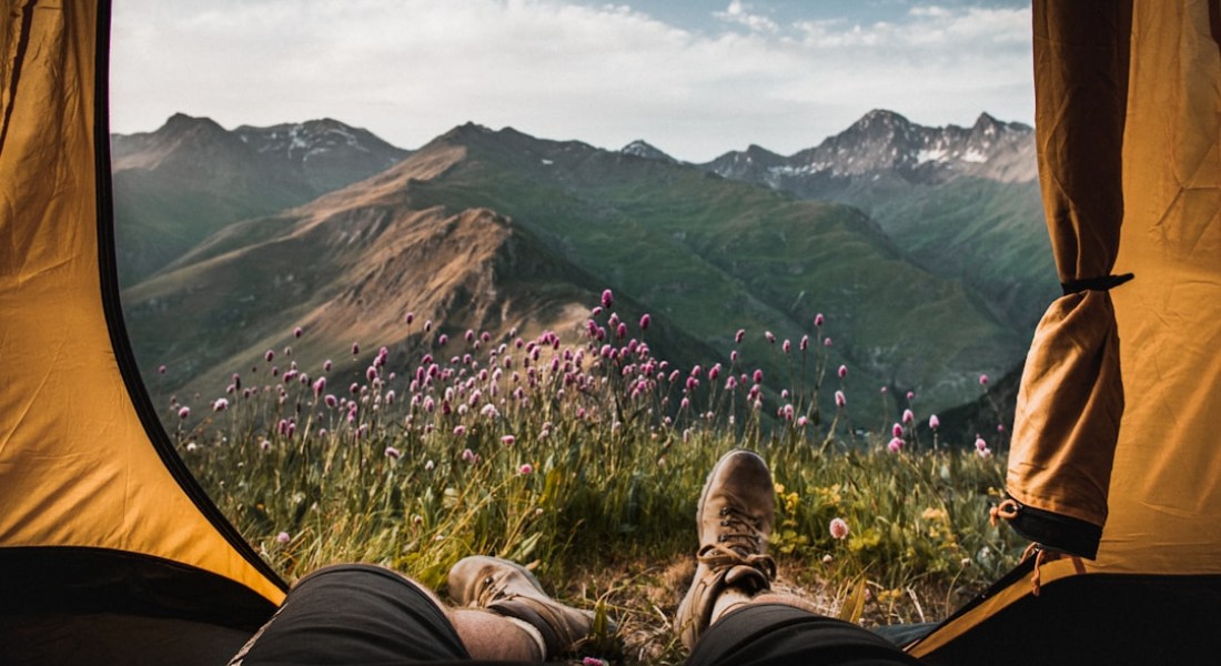 Zo richt je jouw campingplek slim in voor een ontspannen vakantie