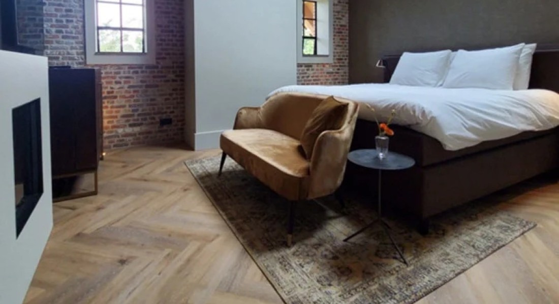 PVC visgraat vloer leggen: zo doe je het stap voor stap goed