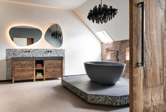 Oud eiken badkamermeubel: warm, duurzaam en perfect voor elke badkamer