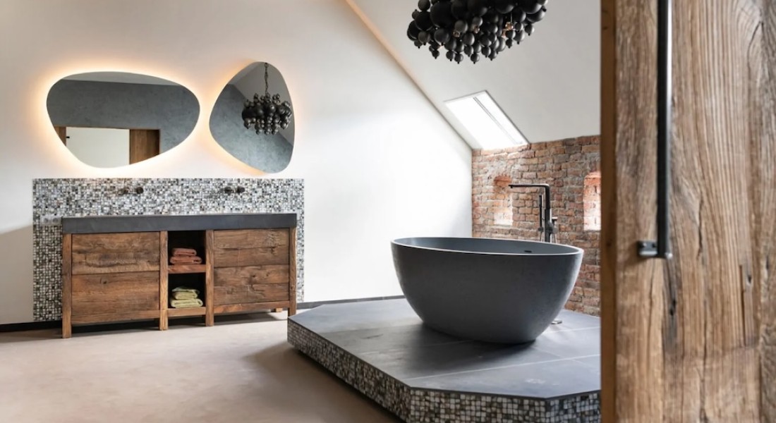 Oud eiken badkamermeubel: warm, duurzaam en perfect voor elke badkamer