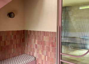 Bejmat Rose Rouge, Mosaic Solare Crema Onyx | Designtegels.nl - Designtegels.nl