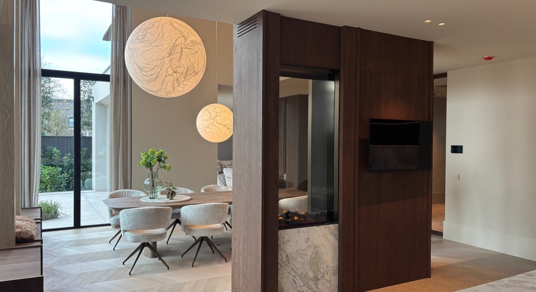Deze moderne villa krijgt extra sfeer met twee Elu-fire haarden