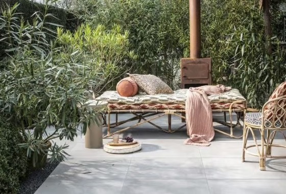 Maak van je terras een verlengstuk van je interieur met SOLOSTONE