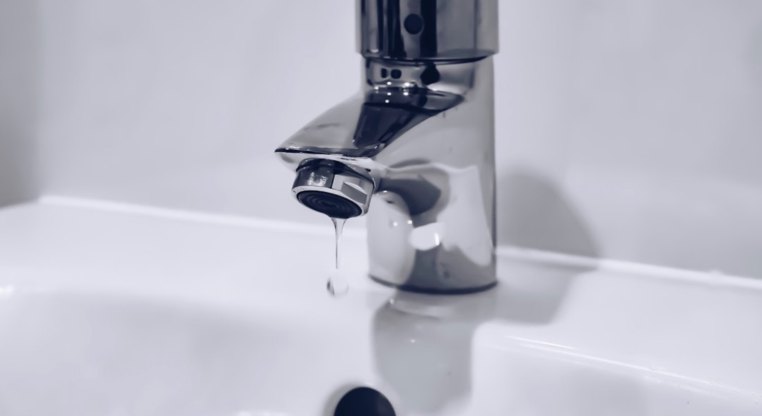 Waterontharder in huis: zo bescherm je je keukenapparaten tegen kalkaanslag