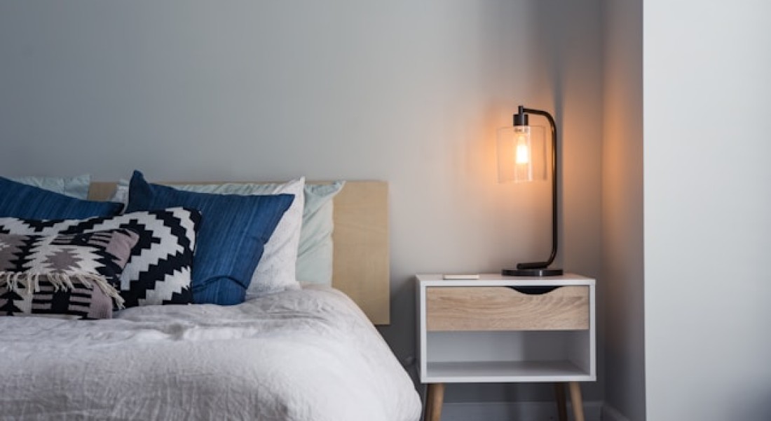 De 5 leukste nachtkastjes voor in de slaapkamer