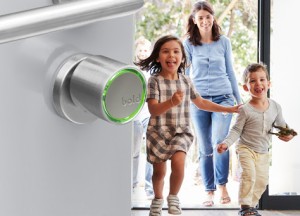 Afscheid van de sleutelbos: open de deur op afstand met je smartphone - 