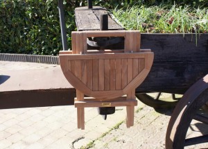 Balkony Tuinset | Rond Klaptafeltje en 2 Windsor Tuinstoelen | Teakhout - Teakea