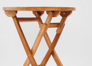Vier Inklapbare Teak Tuinstoelen + 70 cm  Ronde Inklapbare Teak Tuintafel