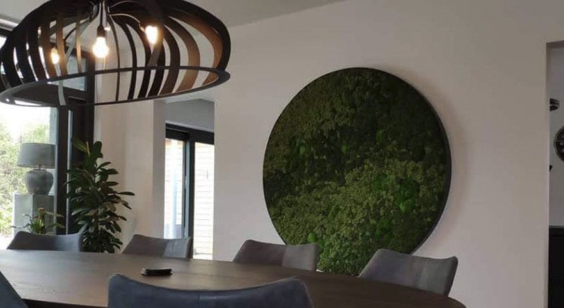 Groen in huis met een uniek mosschilderij