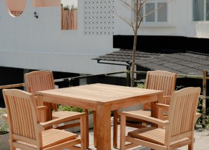 Teakea Teakhouten Tuinset Ibiza – 4 Tuinstoelen &amp;amp; Tafel 100x100 cm | Duurzaam &amp;amp; Stijlvol - Teakea
