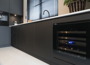 Luxe mat zwarte keuken | Kitchenstudio