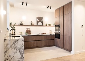 Keuken op maat met marmerlook blad | Kitchenstudio - Kitchenstudio