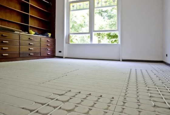 Nieuwe vloer op de planning? Dit is hét moment voor vloerverwarming