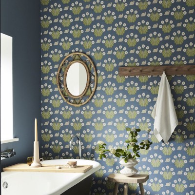 FotoOriginele patronen uit historische panden op de muur. Little Greene behangcollectie