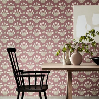FotoOriginele patronen uit historische panden op de muur. Little Greene behangcollectie