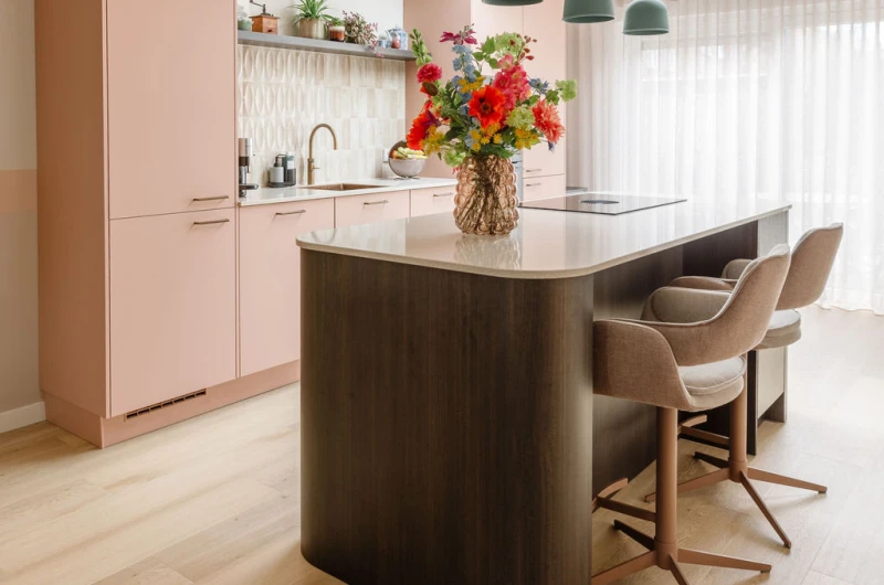 Foto 0 - Studio Plek uit Heiloo