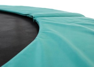 Trampoline rand vervangen? Zo kies je de juiste beschermrand’