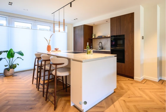 Foto 1 - Woonstyling Aelsmeer uit Aalsmeer