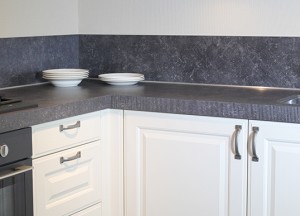 Toplaminaat met gefrijnde randlijst - TopLaminaat