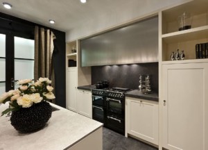 Uw KeukenSpeciaalzaak selectiv modern klassiek